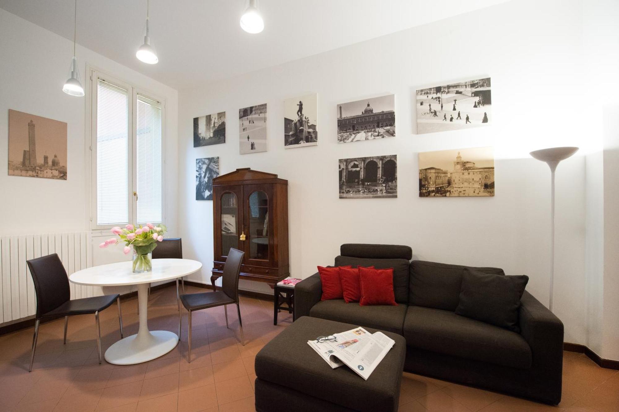 Phi Hotel Bologna Apartments Экстерьер фото